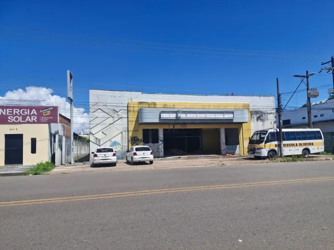 VENDO PRÉDIO EM MACAPÁ 