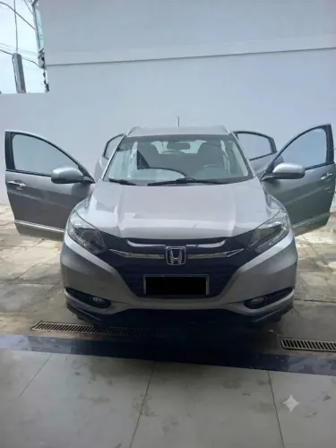 Honda HR-V Touring 1.8 Flexone 16V 5P Aut. 2018
