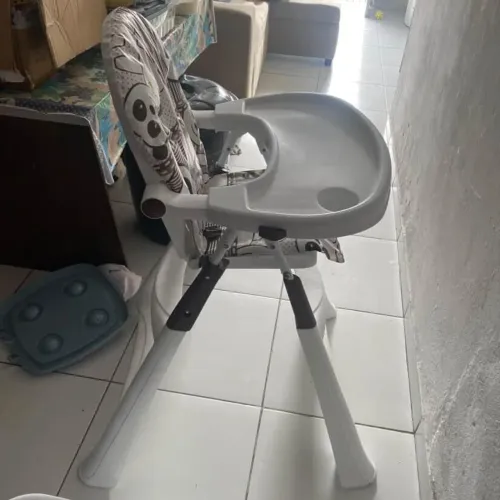 Cadeira de alimentação
