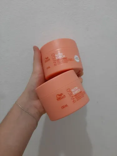 1 Máscara Professionals Wella Invigo Nutri