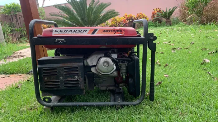 Gerador 8kVA Motomil MG 8000 CLE | Bivolt | Partida Elétrica