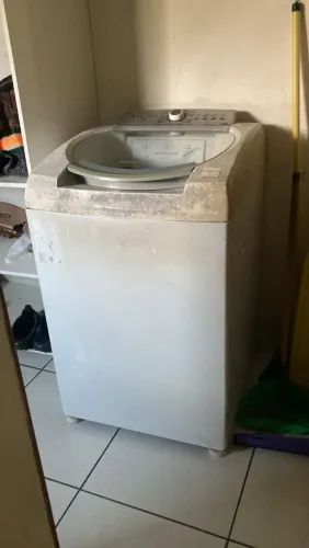 Vende-se máquina de lavar