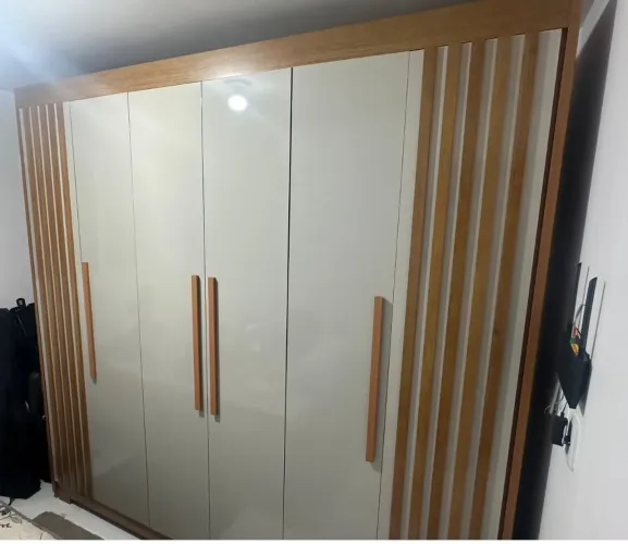 Guarda Roupa casal - 2 meses de uso