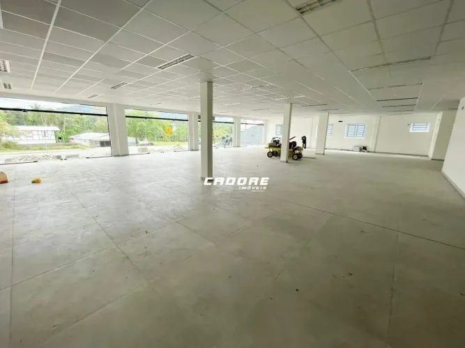 Excelente Sala Comercial para locação no bairro Itoupava Central I Cadore Imóveis