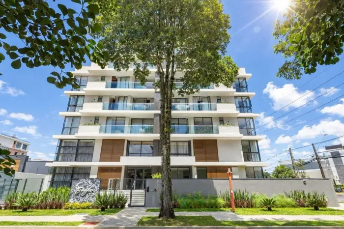 Hugo Lange, Apto Country Club, Mobiliado, 162m² privativos, 3 suítes e 3 vagas, à venda .