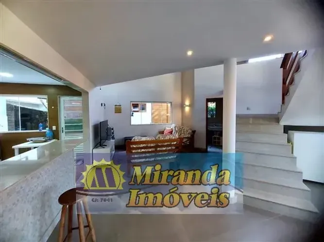Triplex no Condomínio Alpha 2 no Limoeiro, com 4 suítes e espaço gourmet