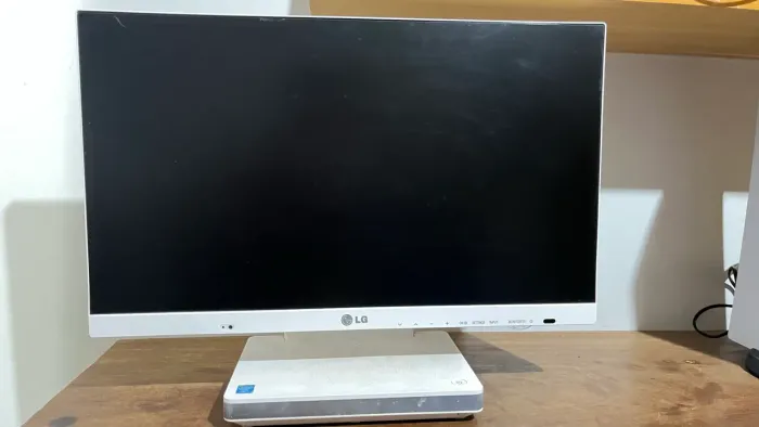Computador LG All in One 24 polegadas