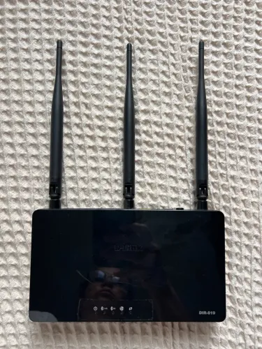 Roteador D-Link DIR-819 Wireless