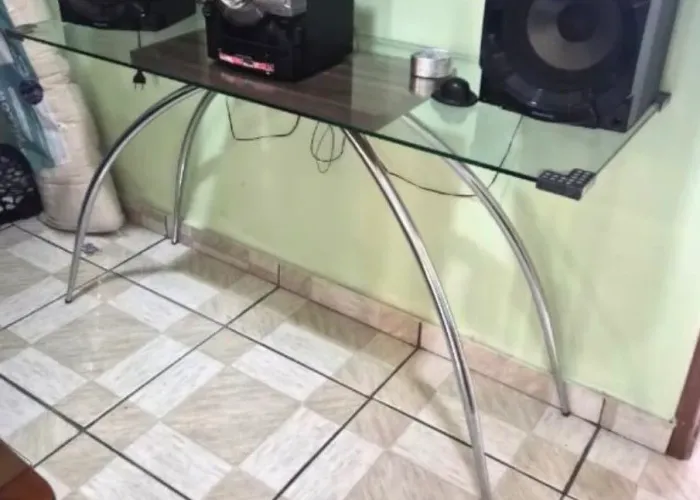 Aparador R$ 150