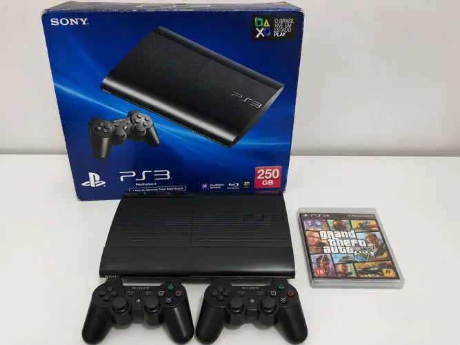 PS3 Super Slim semi novo 