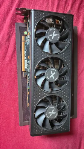 Placa de Vídeo RX 7600 8GB