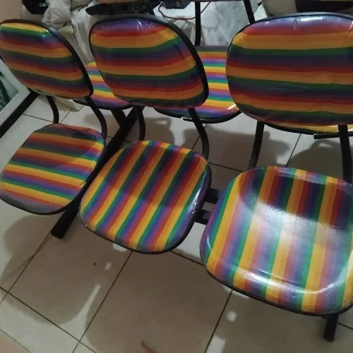 Cadeira trio nova