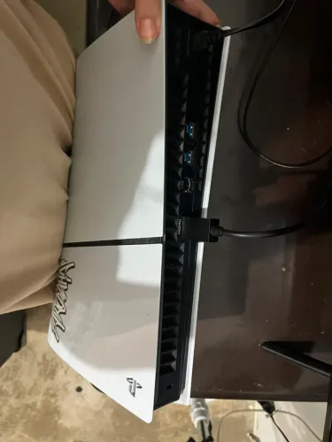PlayStation 5 Branco Slim Impecável + um controle impecável