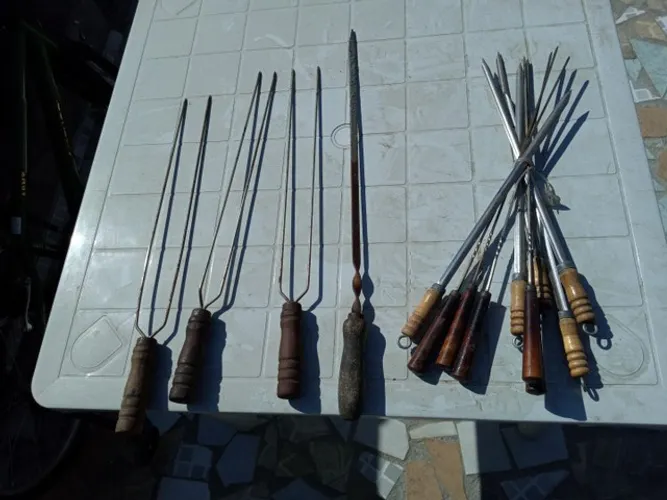 15 Espetos para churrasco R$ 150,00