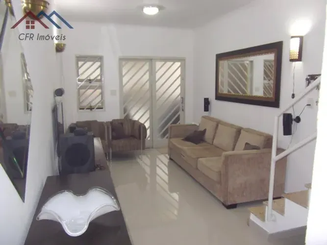 Sobrado com 3 dormitórios à venda por R$ 700.000 - Campo Belo - São Paulo/SP