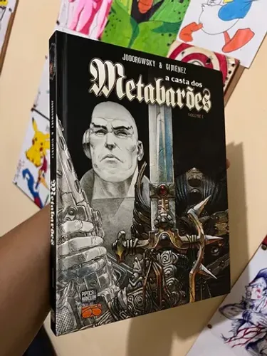 A casta dos metabarões, capa dura, pipoca e nanquim.