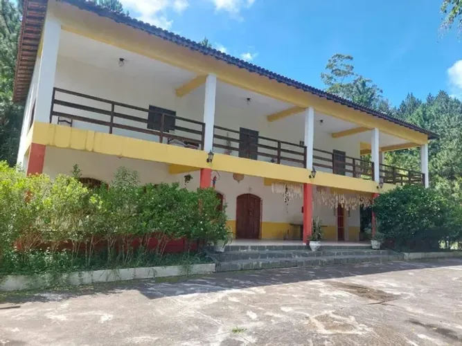 Sitio com 30.000m² de terreno