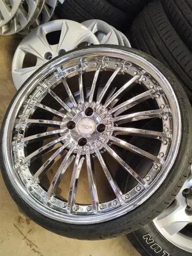 Rodas 20 + Pneus 215/30/20 Novos Ler Anúncio