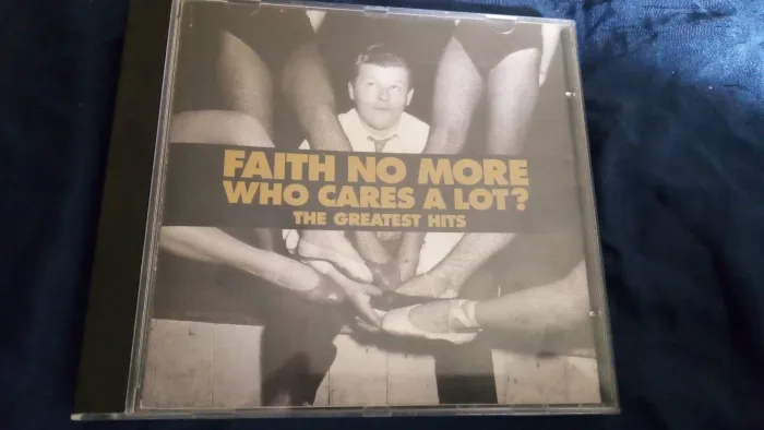 CD Faith No More - Who Cares A Lot? The Greatest Hits