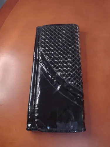 Bolsa carteira em Couro Verniz