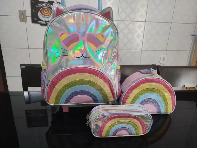 Kit Mochila de rodinha Gatinha com lancheira e estojo
