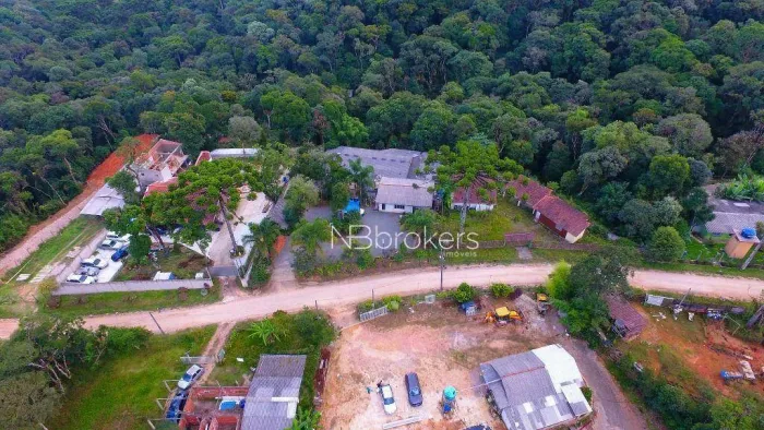 Chácara com 3 dormitórios à venda, 4000 m² por R$ 950.000,00 - Área Rural de São José dos