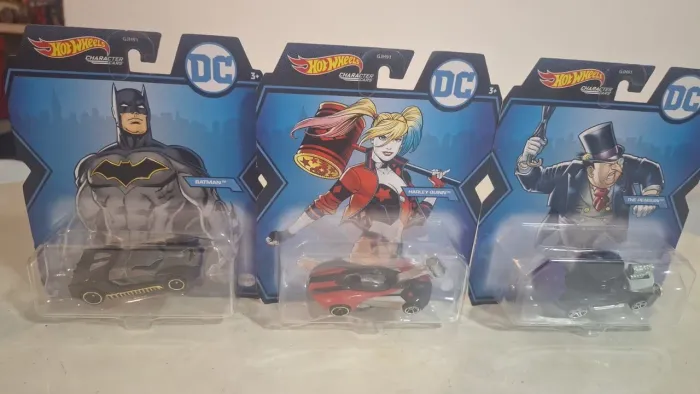Coleção hot wheels temáticos batman completa lacrada 