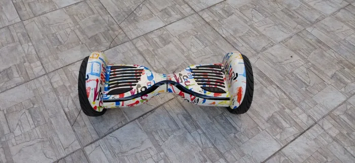 hoverboard de 10 polegadas (EXCELENTE ESTADO)