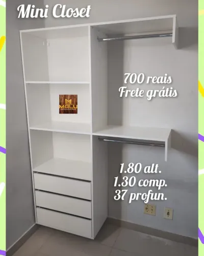 Mini Closet Branco com Prateleiras e Gavetas