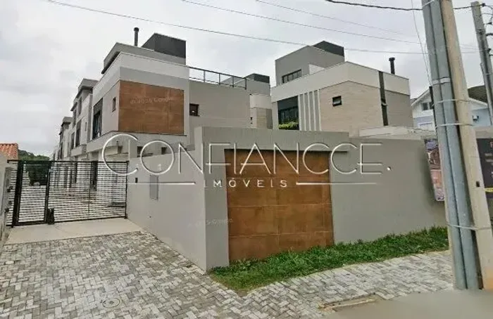 Sobrado, duplex com 3 quartos em condomínio fechado para venda no Pilarzinho, Curitiba - P