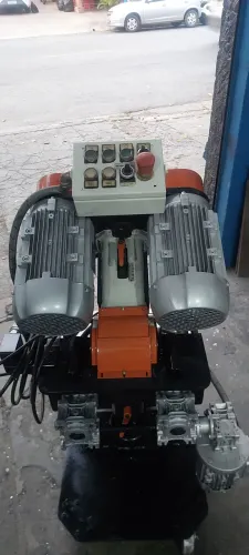 Máquina Industrial Usada - para chanfrar chapa vários graus para soldar