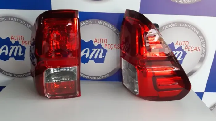 lanterna hilux 2016 a 2024