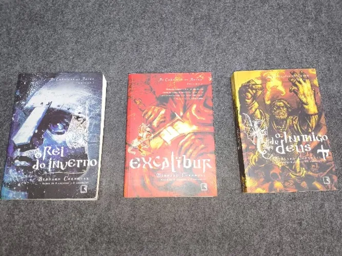 As Crônicas de Artur - 3 Livros (usados)