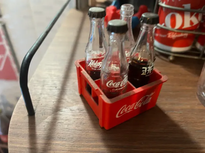 Engradado garrafinhas coca cola