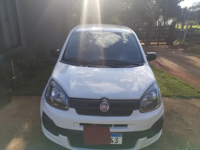 Fiat Uno Attractive 1.0 EVO Fire Flex 8V 5P 2020