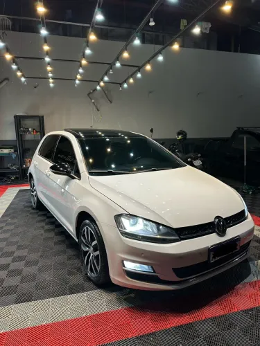Volkswagen Golf Highline 1.4 TSI 2017