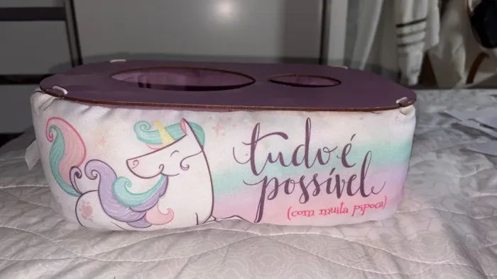 Almofada Porta Pipoca Unicórnio com 1 Balde 2,5l