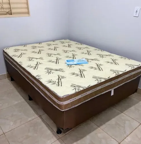 Cama casal box e colchão 