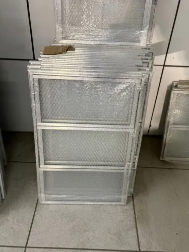 Basculante de Alumínio ou Ferro
