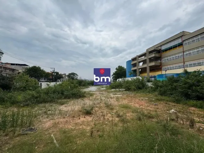 Terreno para alugar em São Paulo, Jardim Eledy, com 2500 m²