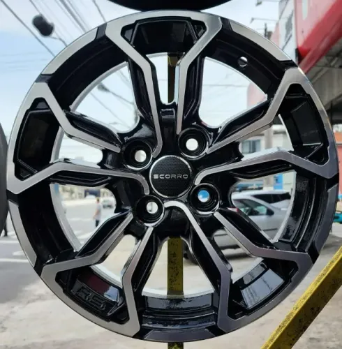 Roda esportiva aro 15 scorro s-271 VW Fiat Renault Honda