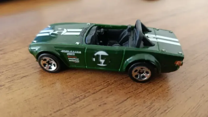 Hot Wheels Triumph TR6