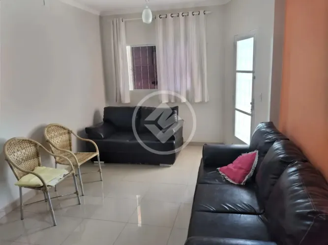 Casa 3 quartos sendo 1 suíte, bairro Tijucal, Cuiabá-MT codigo: 97443