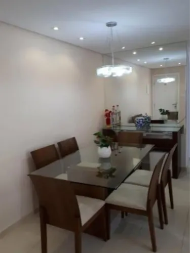 Vendo mesa 6 lugares  larshop