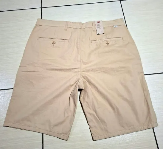 Bermuda, Levi's Straight Chino, na cor Beje, N. 48 brasil
