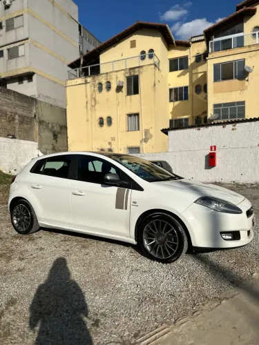 Fiat Bravo Sporting 1.8 Dualogic Flex 16V 5P 2014