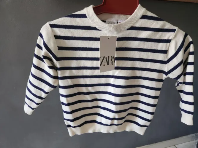 Suéter listrado Zara infantil