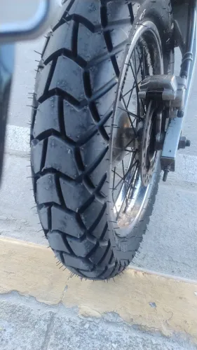 Falcon perfeita e toda ok!