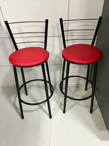 Banquetas de ferro 