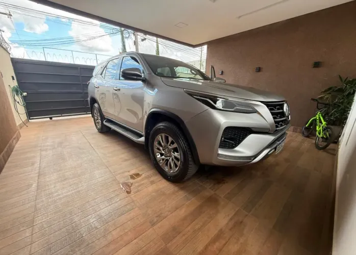 Toyota Hilux SW4 SRX 4X4 2.8 TDI 16V Dies. Aut. 2022